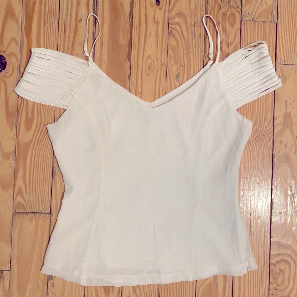 Like-new Naked Zebra Cold Shoulder Top in White